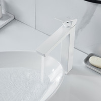 Смеситель Rose R1811C-1 - фото2, картинка2 Смеситель Rose R1811C-1 - фото2