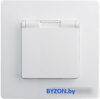 Розетка Legrand Etika 6 722 32 (белый) - фото