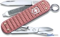 Нож-брелок Victorinox Classic Precious Alox 0.6221.405G (розовый) - фото