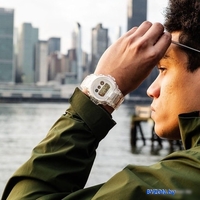 Наручные часы Casio G-Shock DW-6900SP-7E - фото2, картинка2 Наручные часы Casio G-Shock DW-6900SP-7E - фото2