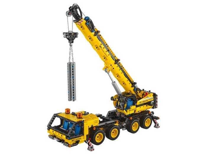 Конструктор LEGO Technic 42108 Мобильный кран Конструктор LEGO Technic 42108 Мобильный кран