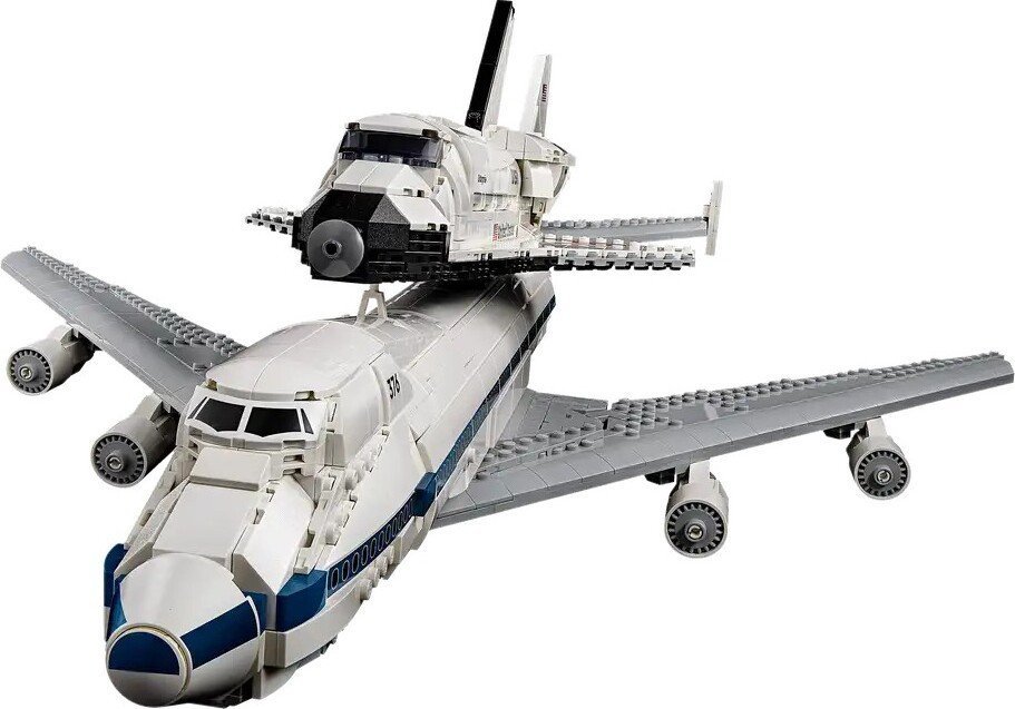 Конструктор LEGO Icons 10360 Самолет-носитель и Шаттл Конструктор LEGO Icons 10360 Самолет-носитель и Шаттл