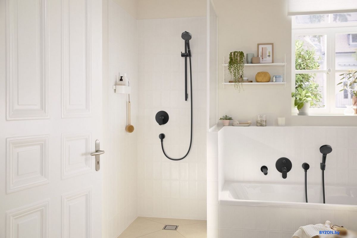 Смеситель Hansgrohe 72667670 Смеситель Hansgrohe 72667670