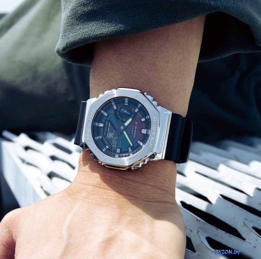 Наручные часы Casio GM-2100RW-1A Наручные часы Casio GM-2100RW-1A