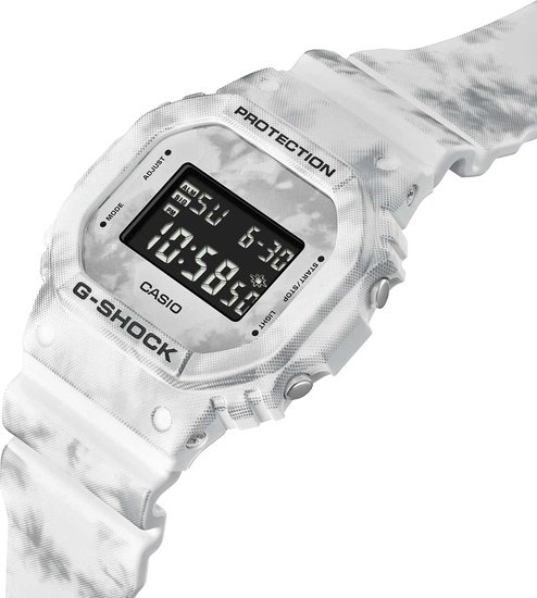 Наручные часы Casio G-Shock DW-5600GC-7E Наручные часы Casio G-Shock DW-5600GC-7E