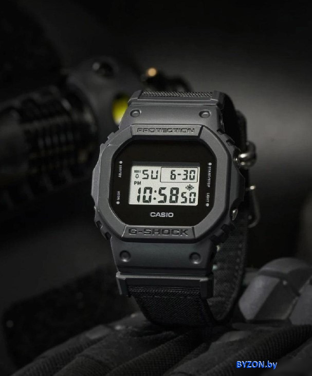 Наручные часы Casio DW-5600BCE-1E Наручные часы Casio DW-5600BCE-1E