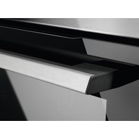 Электрический духовой шкаф Electrolux EOE7P31X - фото2