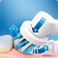 Электрическая зубная щетка Braun Oral-B Vitality 100 Cross Action D100.413.1 (белый) - фото2