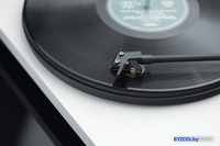 Виниловый проигрыватель Pro-Ject Primary E Phono (белый) - фото2