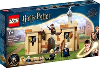 Конструктор LEGO Harry Potter 76395 Хогвартс: первый урок полетов - фото