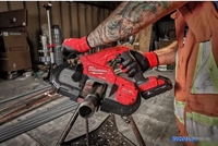 Ленточная пила Milwaukee Fuel M18 FBS85-202C 4933471497 (с 2-мя АКБ, кейс) - фото2