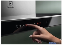 Кухонная вытяжка Electrolux LFT769X - фото2
