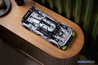 Конструктор LEGO Technic 42156 PEUGEOT 9X8 24H Le Mans Hybrid Hypercar - фото2