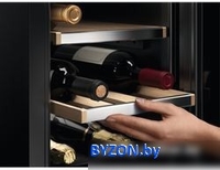 Винный шкаф Electrolux EWUS018B7B - фото2