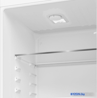 Холодильник Indesit IBD 18 - фото2