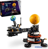 Конструктор LEGO Technic 42179 Планета Земля и Луна на орбите - фото2