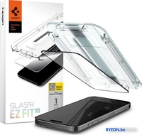 Защитное стекло Spigen Glass TR EZ Fit FC для iPhone 15 Pro AGL06899 - фото