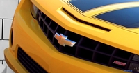 Фотообои ФабрикаФресок Детские Трансформеры из Стены. Chevrolet Camaro 1083270 (300x270) - фото2