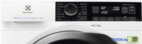 Стиральная машина Electrolux UltraCare 800 UniversalDose EW8F261PSP - фото2