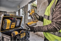 Зарядное устройство DeWalt DWST83471 (18В) - фото2