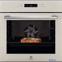Электрический духовой шкаф Electrolux SenseCook 700 LOE7F31S - фото